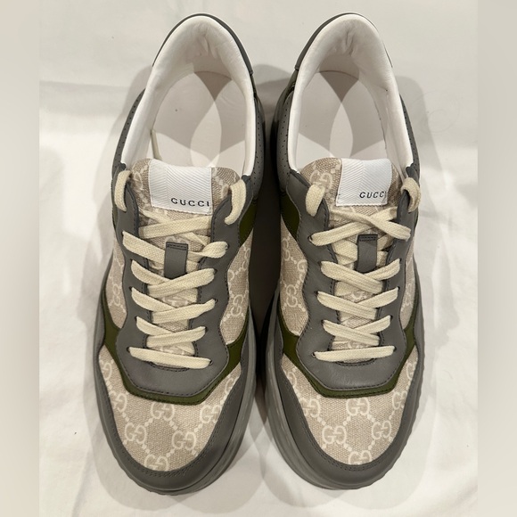 Men’s GUCCI chunky B sneakers - Picture 7 of 10